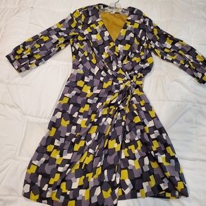 🐧🐧Boden Gold/Black Silky Wrap Dress